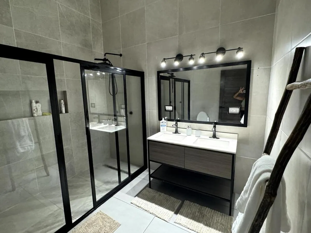 Charming 3Bedroom House In 图卢姆